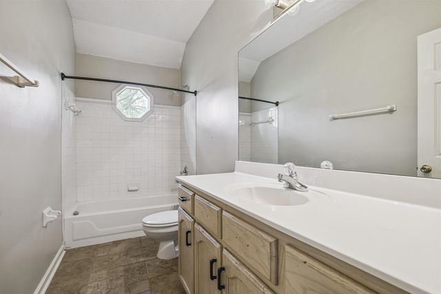 8944 MEADOW PINES CV, Cordova, TN 38016