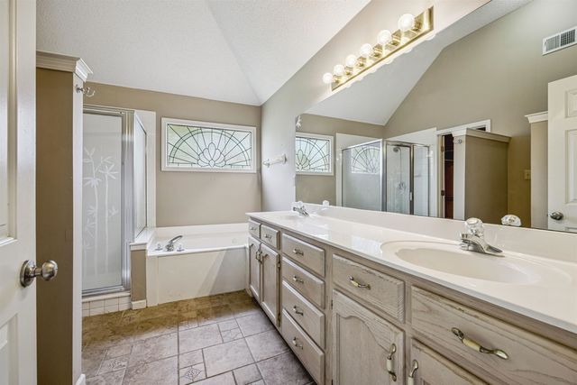 8944 MEADOW PINES CV, Cordova, TN 38016