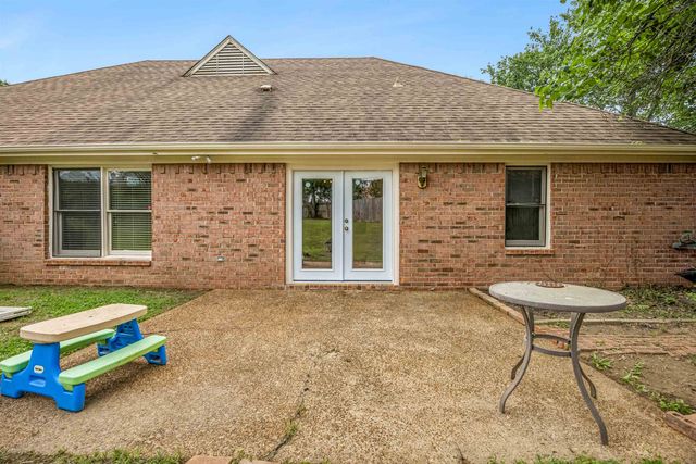 8944 MEADOW PINES CV, Cordova, TN 38016
