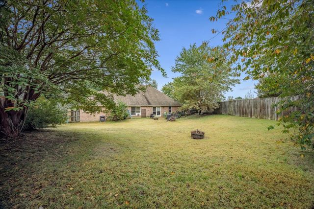 8944 MEADOW PINES CV, Cordova, TN 38016