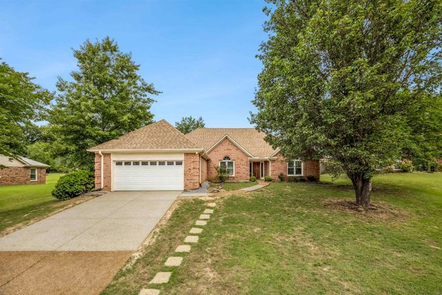 8944 MEADOW PINES CV, Cordova, TN 38016