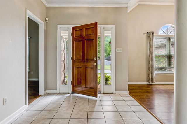 8944 MEADOW PINES CV, Cordova, TN 38016