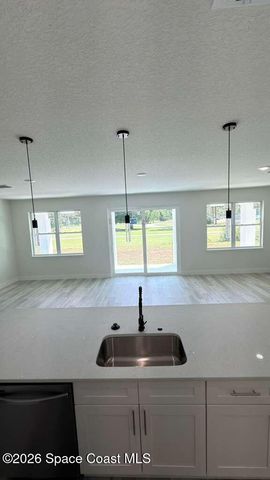 1091 Wing Road SW, Palm Bay, FL 32908