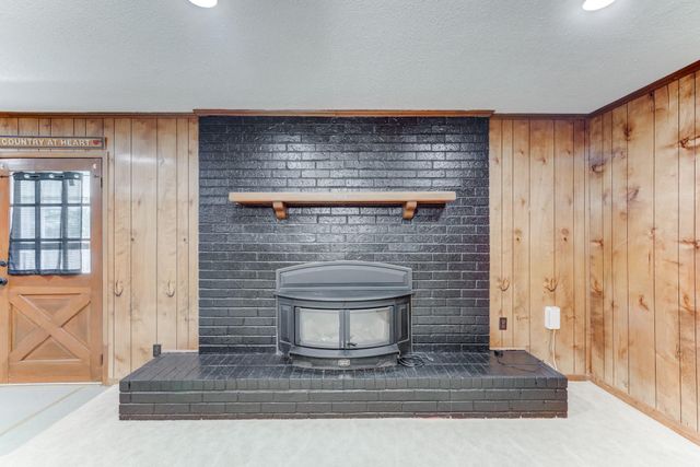 305 Yaupon Street, Sweeny, TX 77480