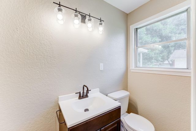 305 Yaupon Street, Sweeny, TX 77480