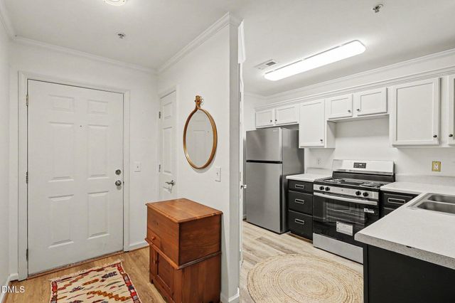 2950 Trailwood Pines Lane 104, Raleigh, NC 27603
