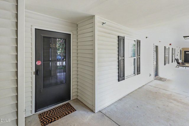 2950 Trailwood Pines Lane 104, Raleigh, NC 27603