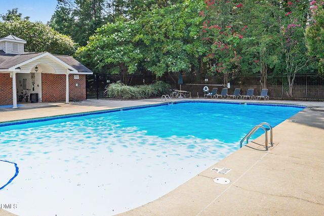 2950 Trailwood Pines Lane 104, Raleigh, NC 27603