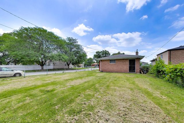 2900 140th Street, Blue Island, IL 60406