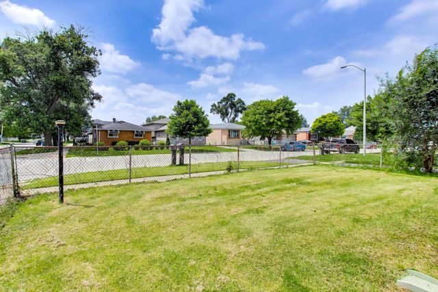 2900 140th Street, Blue Island, IL 60406