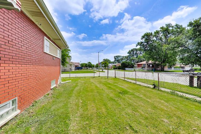 2900 140th Street, Blue Island, IL 60406