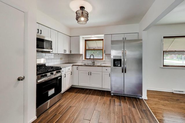 2900 140th Street, Blue Island, IL 60406