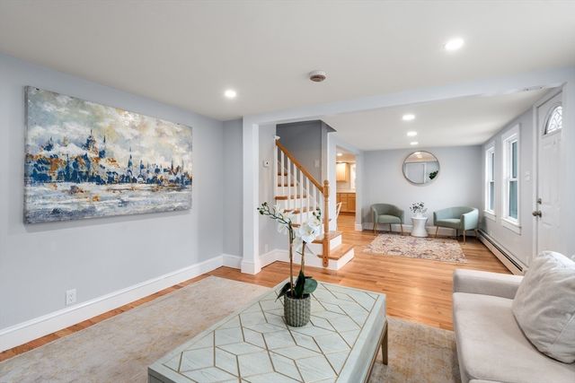 78 Pleasant St, Grafton, MA 01519