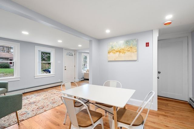 78 Pleasant St, Grafton, MA 01519