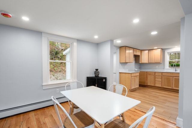 78 Pleasant St, Grafton, MA 01519