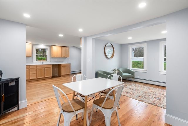 78 Pleasant St, Grafton, MA 01519