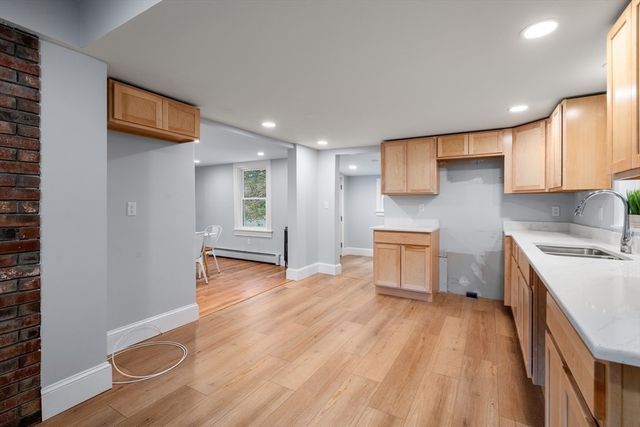 78 Pleasant St, Grafton, MA 01519