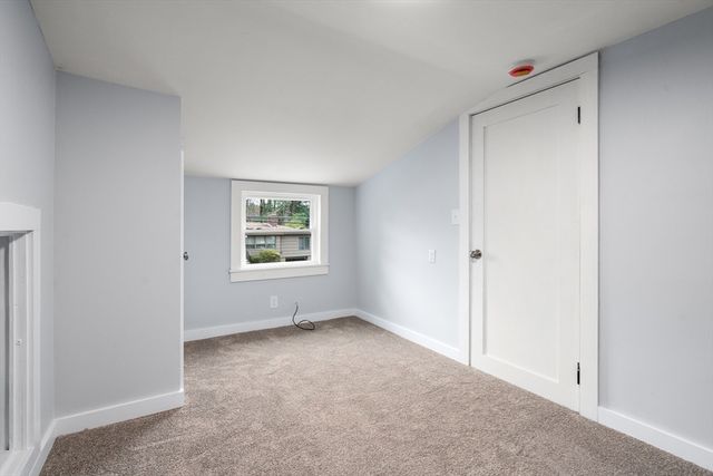 78 Pleasant St, Grafton, MA 01519