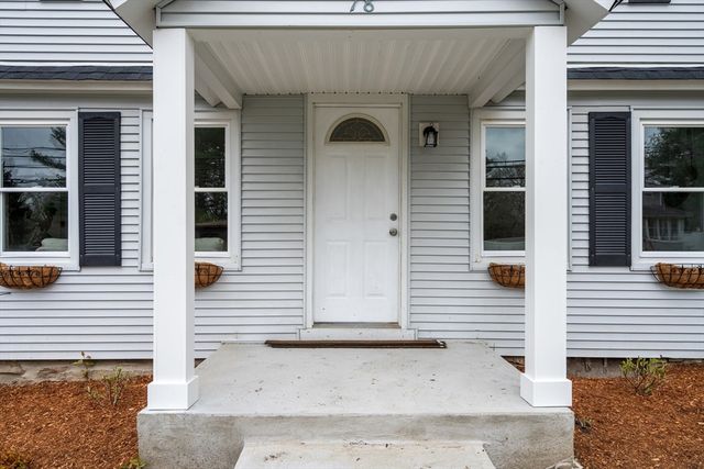 78 Pleasant St, Grafton, MA 01519