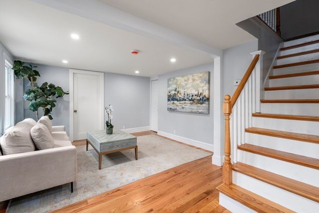 78 Pleasant St, Grafton, MA 01519