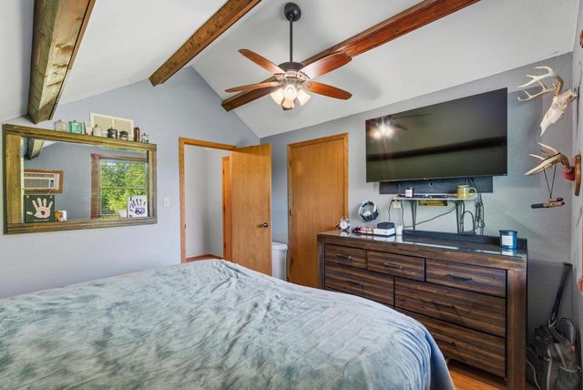 W6104 State Road 33, Juneau, WI 53039