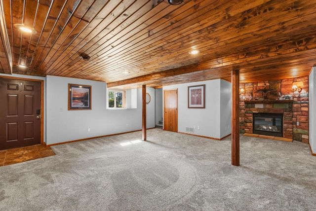 W6104 State Road 33, Juneau, WI 53039