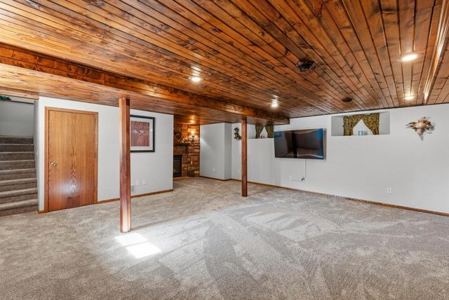 W6104 State Road 33, Juneau, WI 53039