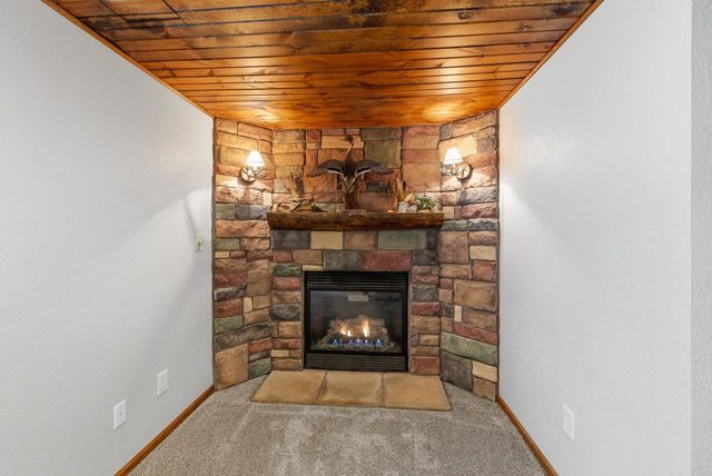 W6104 State Road 33, Juneau, WI 53039