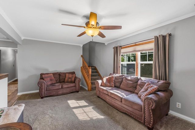 W6104 State Road 33, Juneau, WI 53039