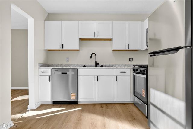 2185 Stahl Road, Akron, OH 44319