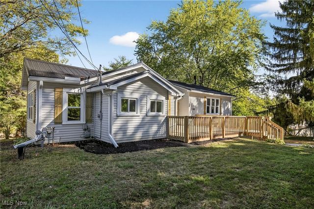 2185 Stahl Road, Akron, OH 44319