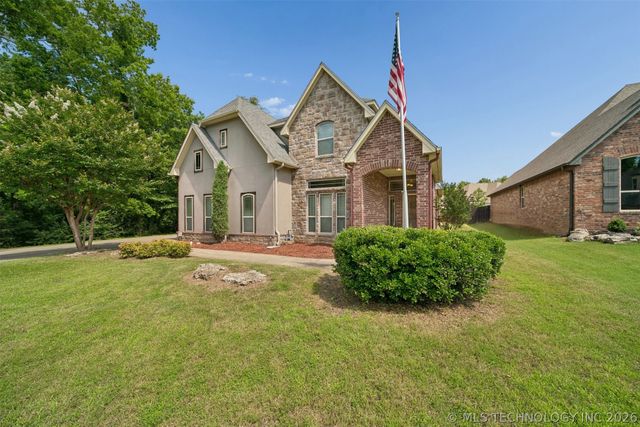 3404 Heritage Hills Parkway, Claremore, OK 74019