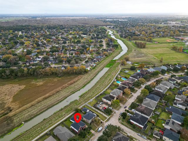 16639 Village View Trail, Sugar Land, TX 77498