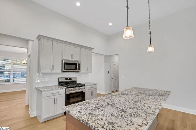 8030 Gladside Way, Greer, SC 29651