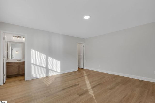 8030 Gladside Way, Greer, SC 29651