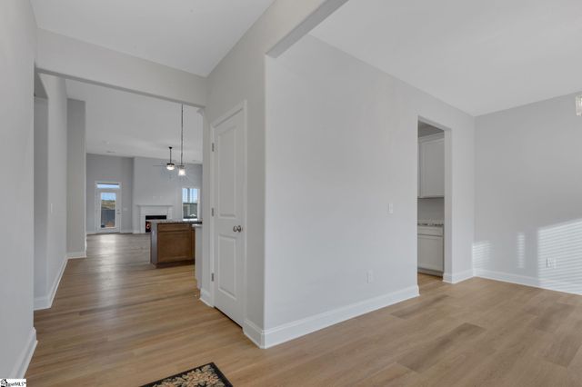 8030 Gladside Way, Greer, SC 29651