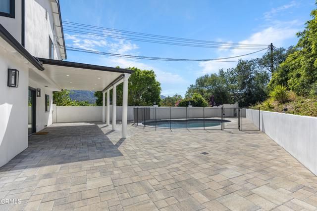 9321 Belvoir Avenue, La Crescenta, CA 91214