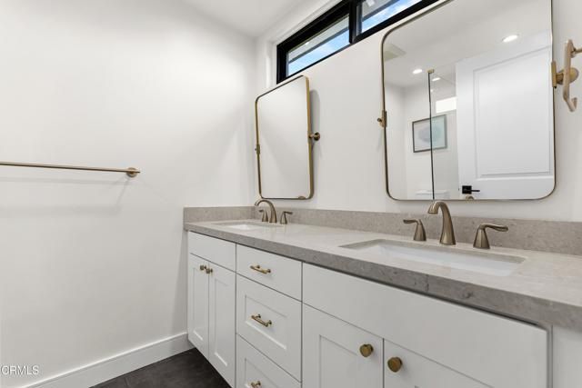 9321 Belvoir Avenue, La Crescenta, CA 91214