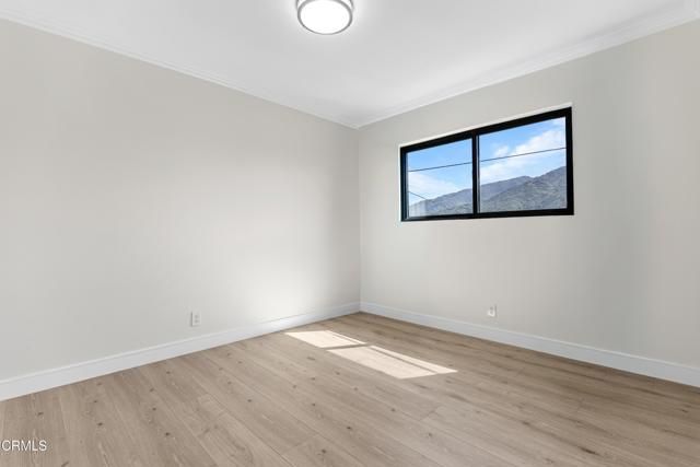 9321 Belvoir Avenue, La Crescenta, CA 91214