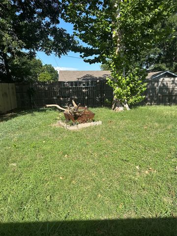 3508 Foxcroft Street, Irving, TX 75062