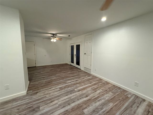 3508 Foxcroft Street, Irving, TX 75062