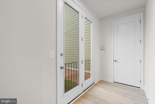 4253 MANOR DR, Marshall, VA 20115