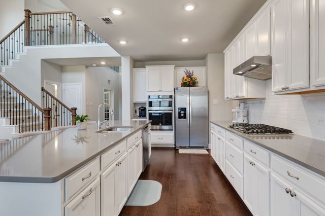 11833 Toppell Trail, Fort Worth, TX 76052