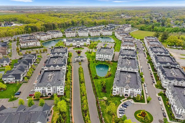 12103 Aspenwood Drive, Plainview, NY 11803