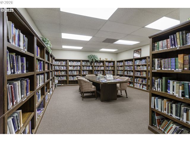 13775 Sw Scholls Ferry Rd Sw 11, Beaverton, OR 97008