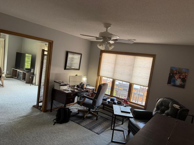 6300 Xerxes Avenue S 24, Edina, MN 55423