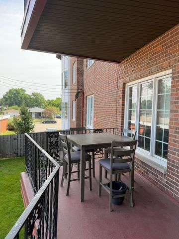 6300 Xerxes Avenue S 24, Edina, MN 55423