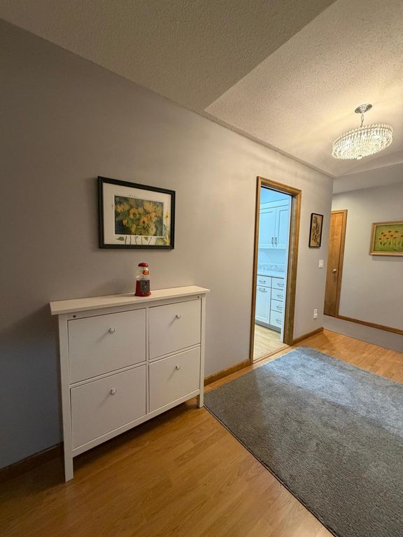 6300 Xerxes Avenue S 24, Edina, MN 55423 — photo 3