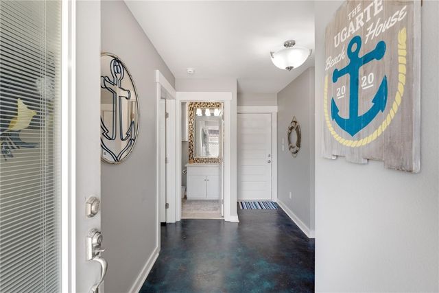 14890 Granada Dr 303, Corpus Christi, TX 78418