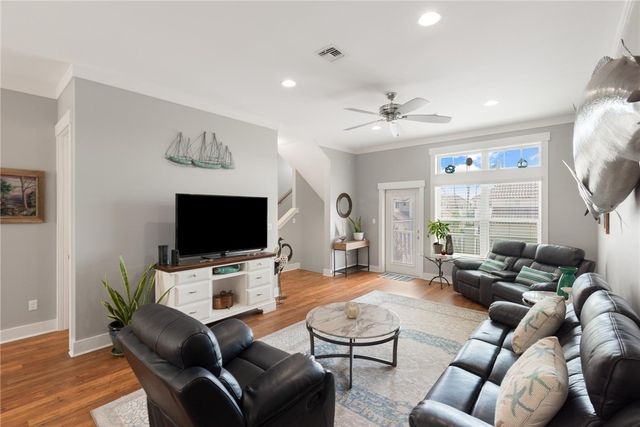 14890 Granada Dr 303, Corpus Christi, TX 78418